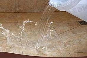 普安漏水维修 免砸砖防水材料该如何施工